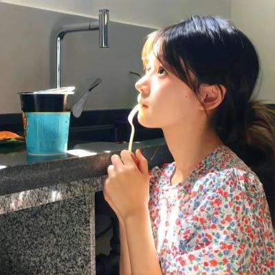 俏空姐环游世界